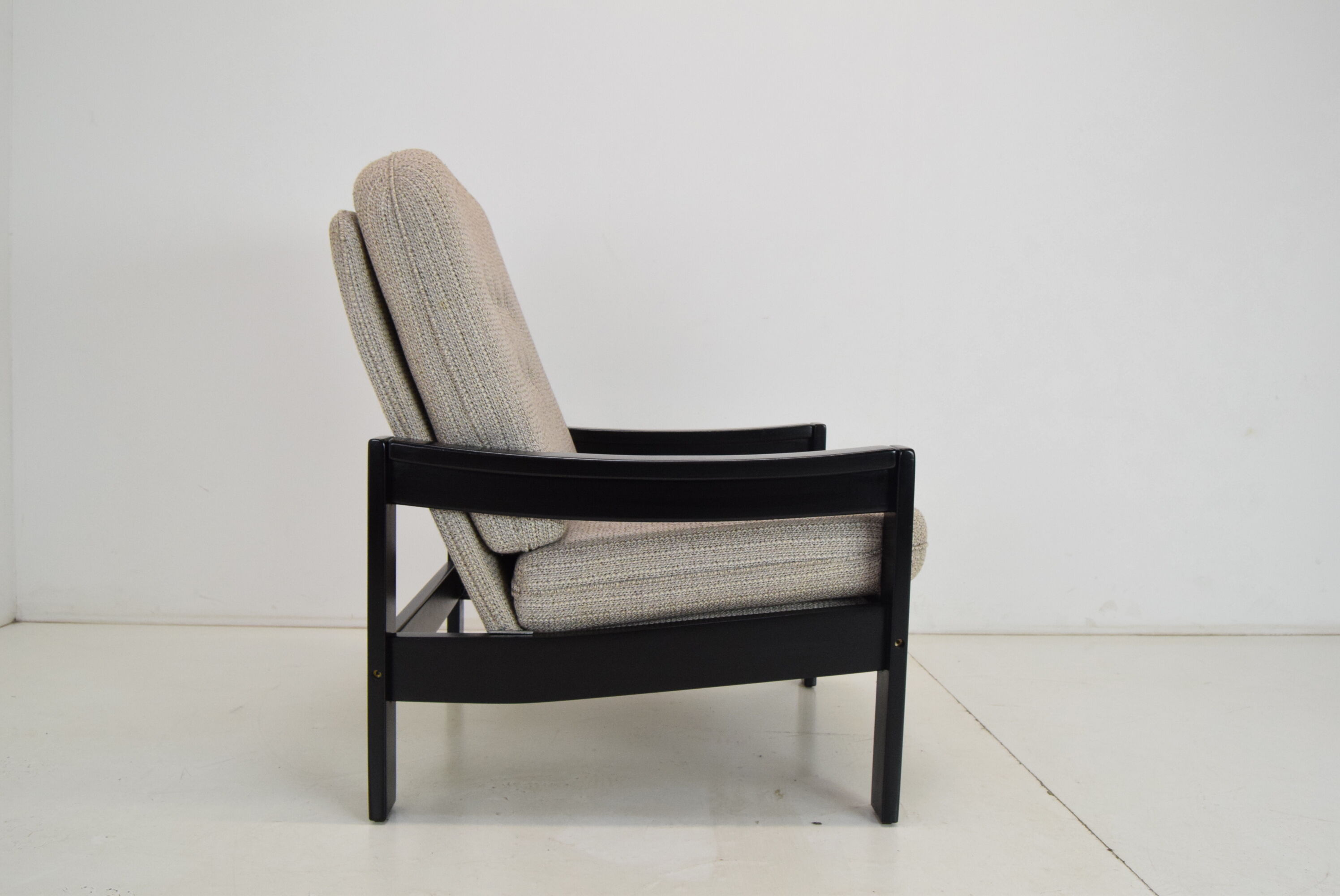 mid-century armchair Leda lux 1980's