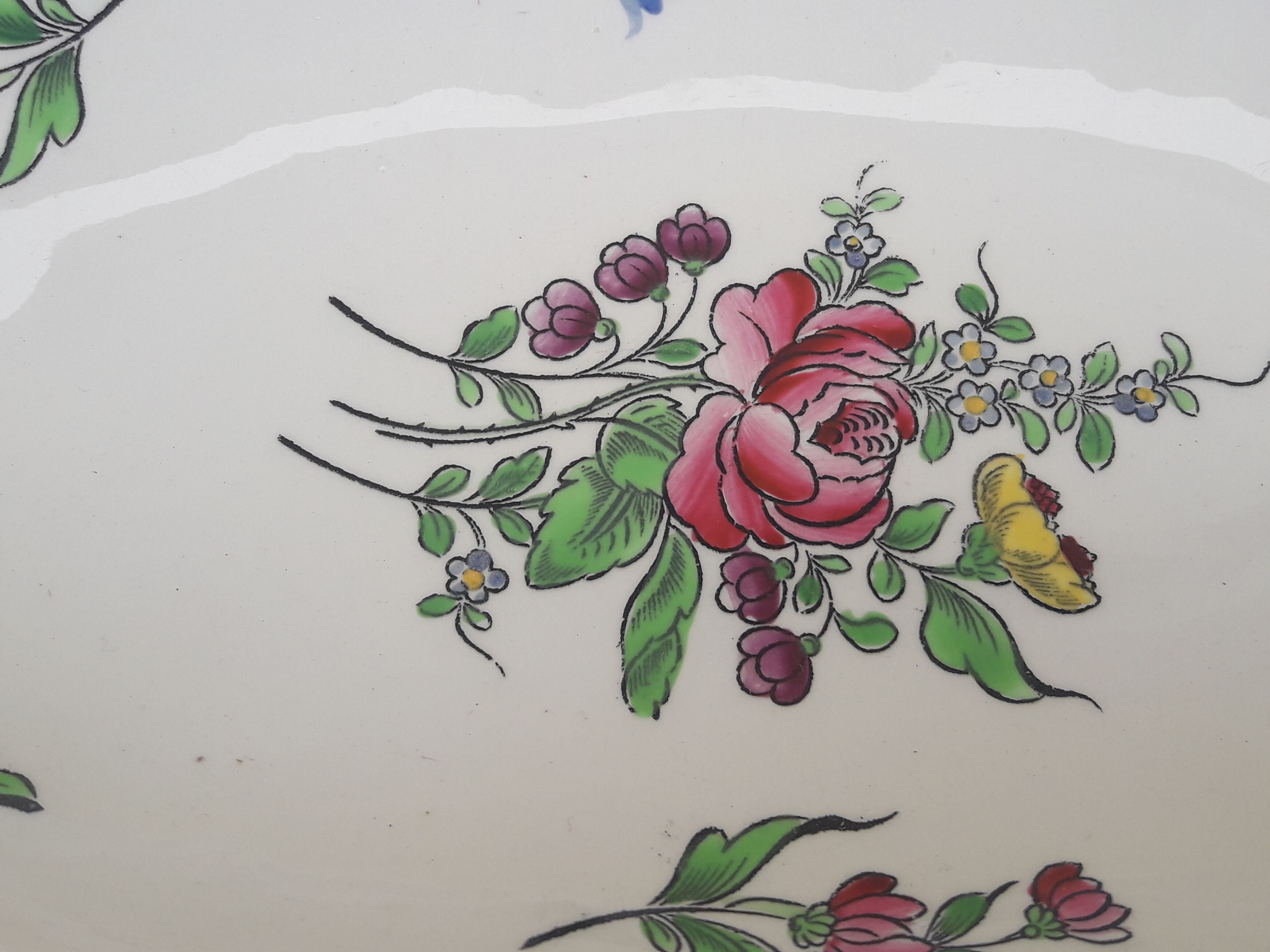 Lunéville earthenware ravine KG pattern pink flowers L 27 cm