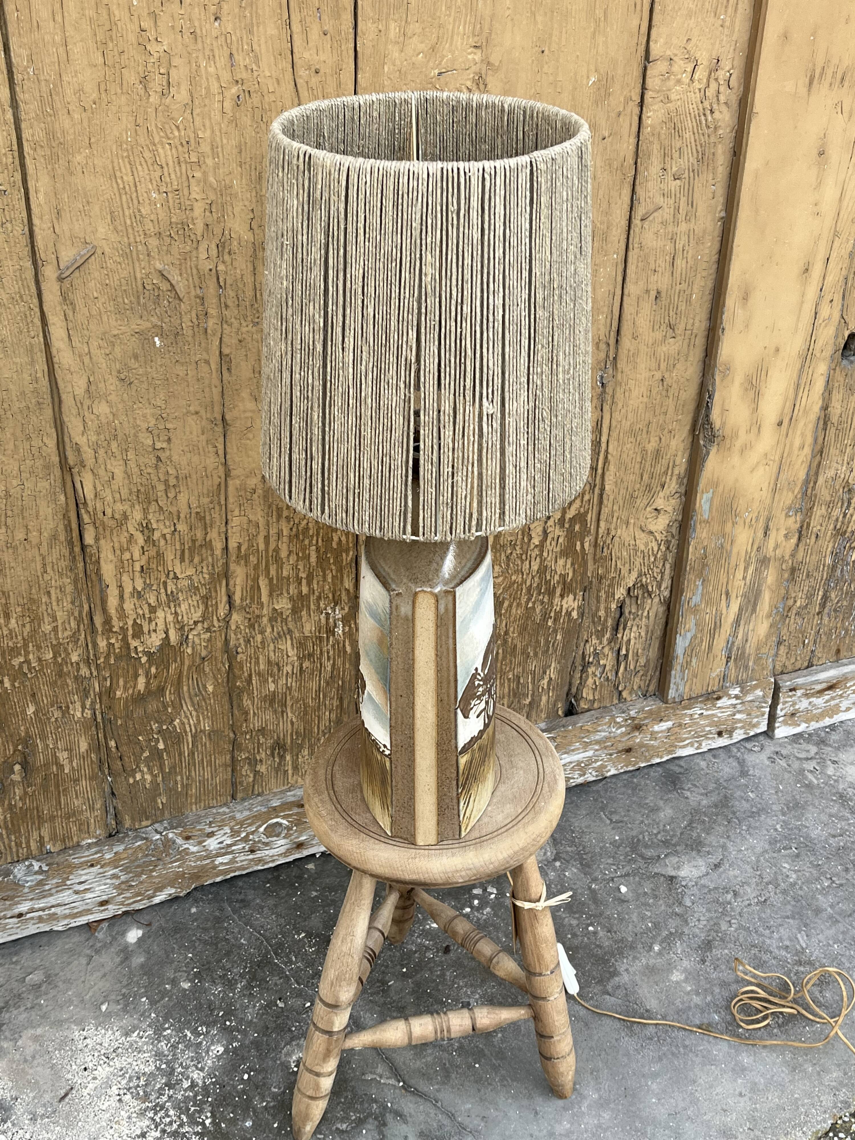 Ceramic lamp