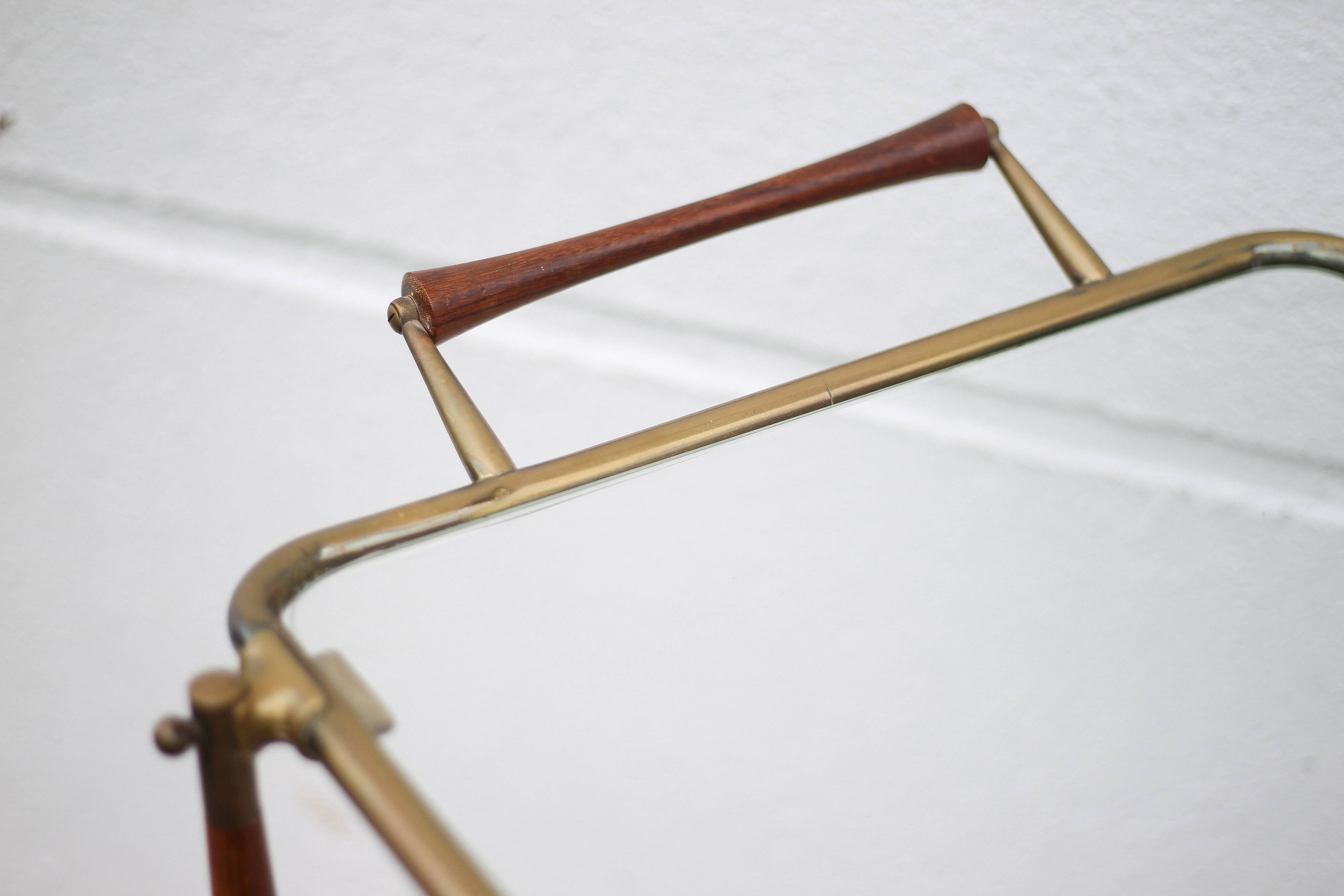 Wood and brass rolling dessert trolley, bar cart, server, trolley, 1950 Cesare Lacca for Arredoluce.