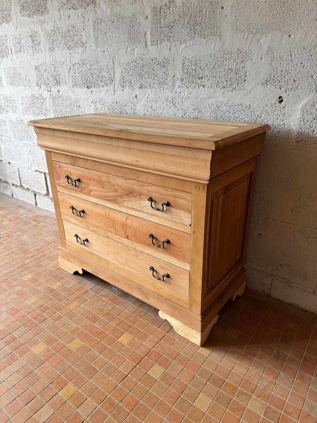 Commode aérogommée en merisier