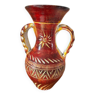 Amphora vase