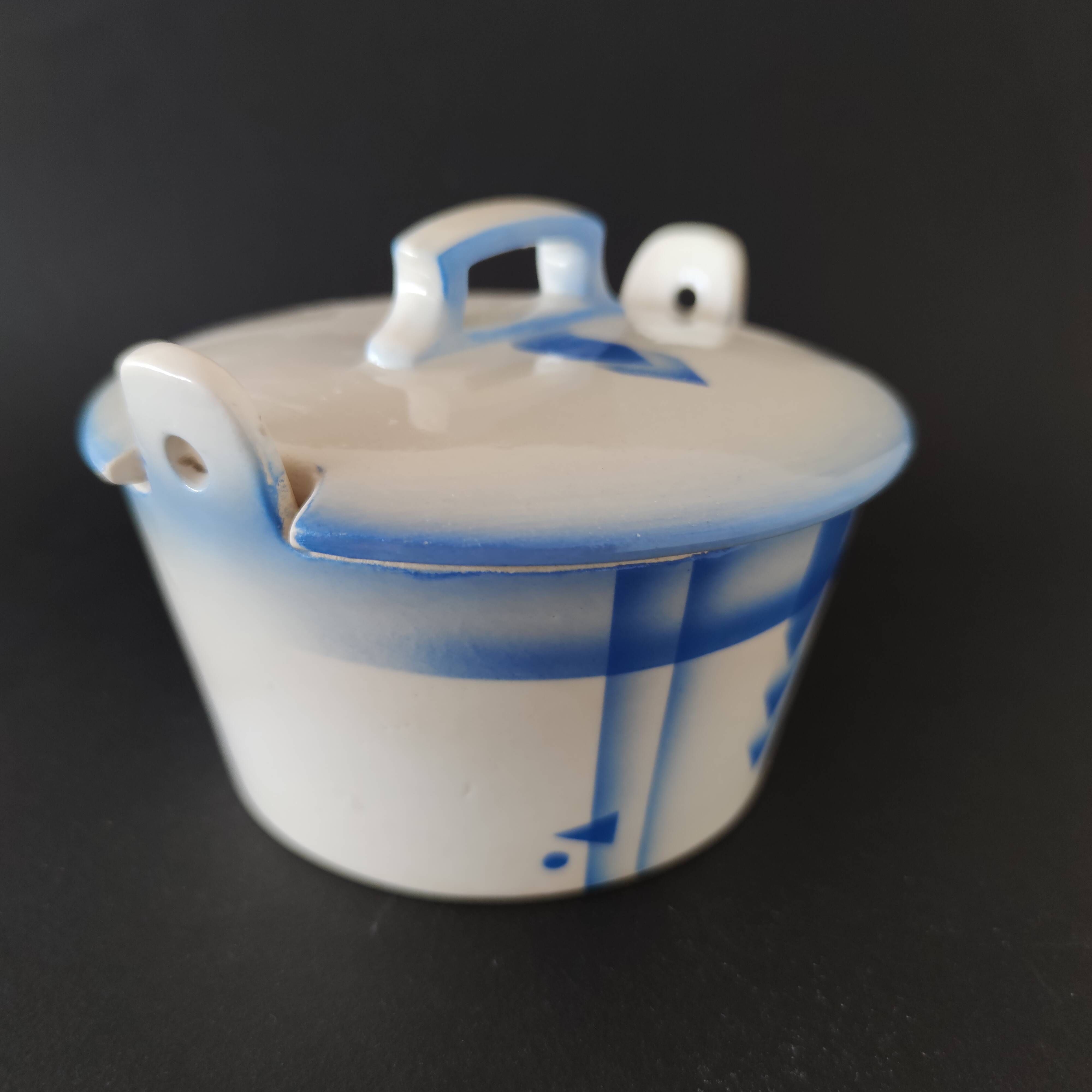 Art Deco butter dish of Czechoslovakian origin