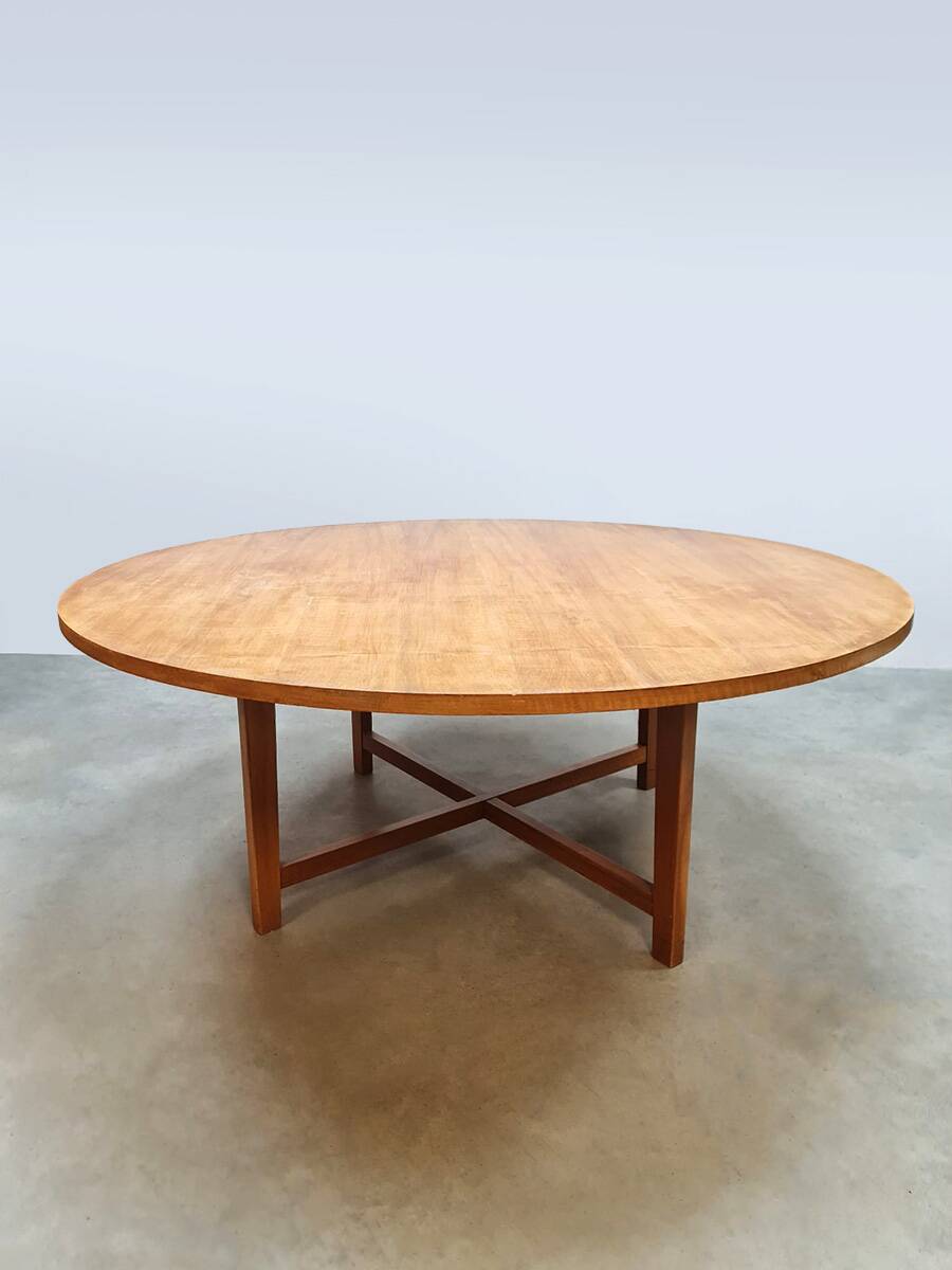 Table à manger ronde style danois, 1970