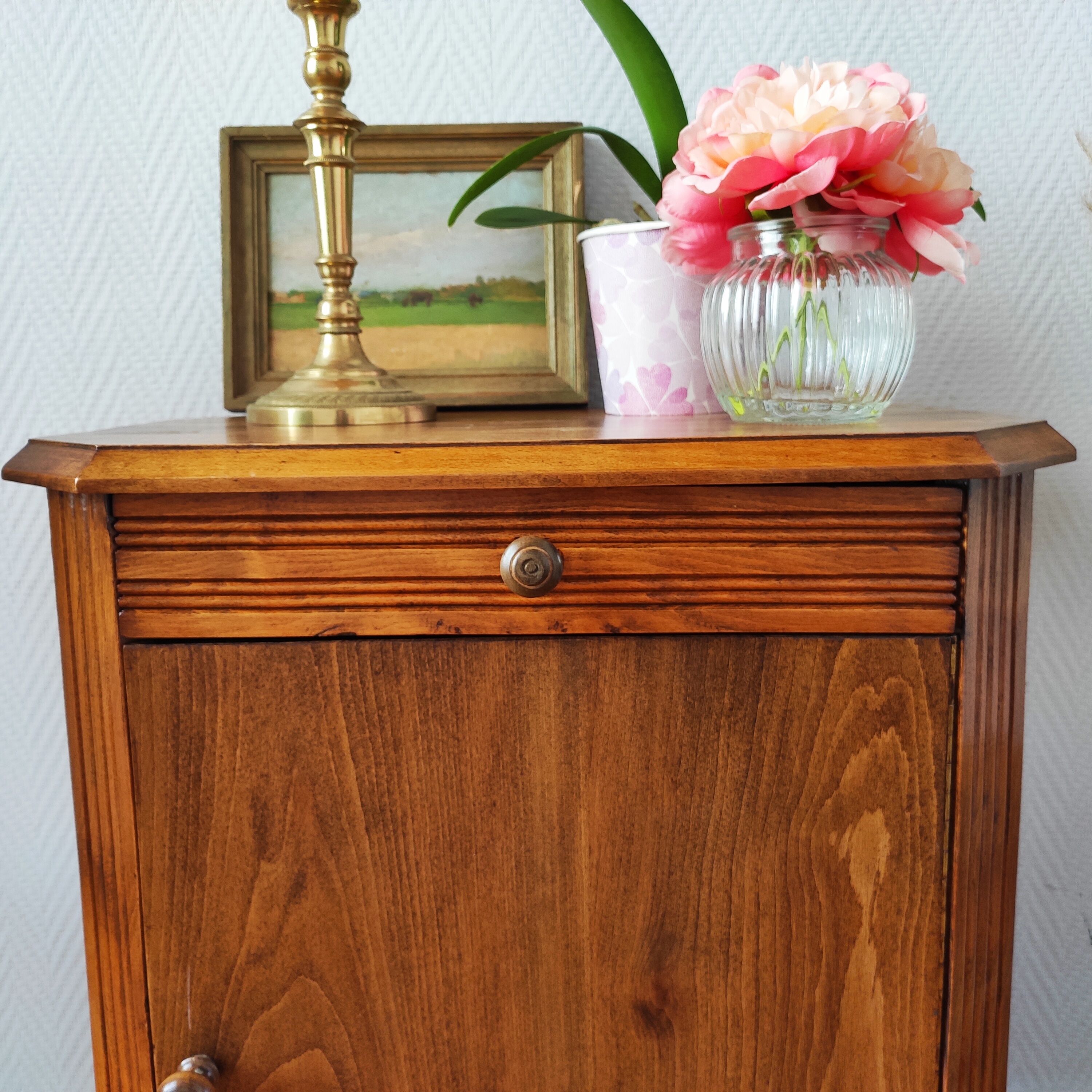 Art Deco style jam maker