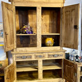 Buffet of two Saintonge bodies