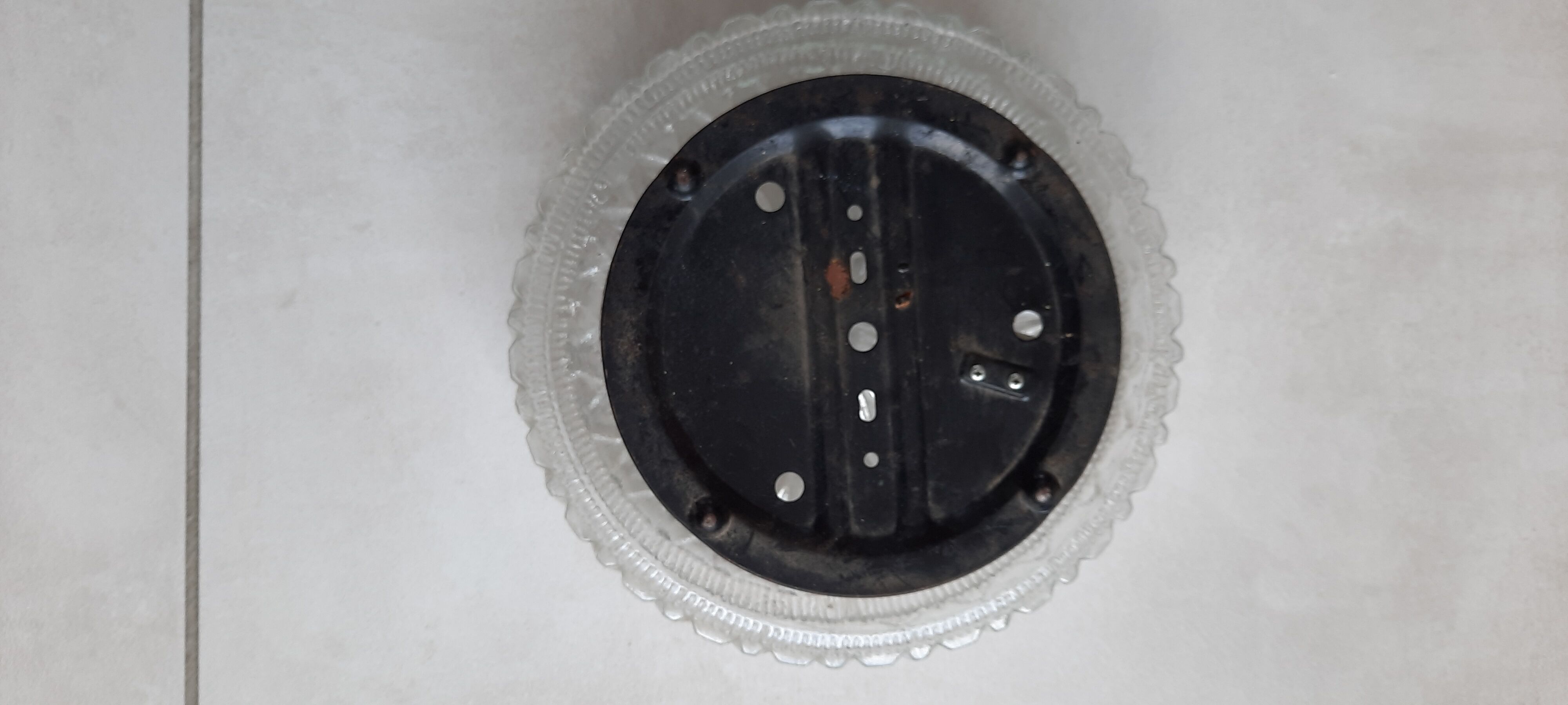 Round ceiling lamp chiseled glass shape sun