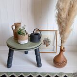 Tripod coffee table