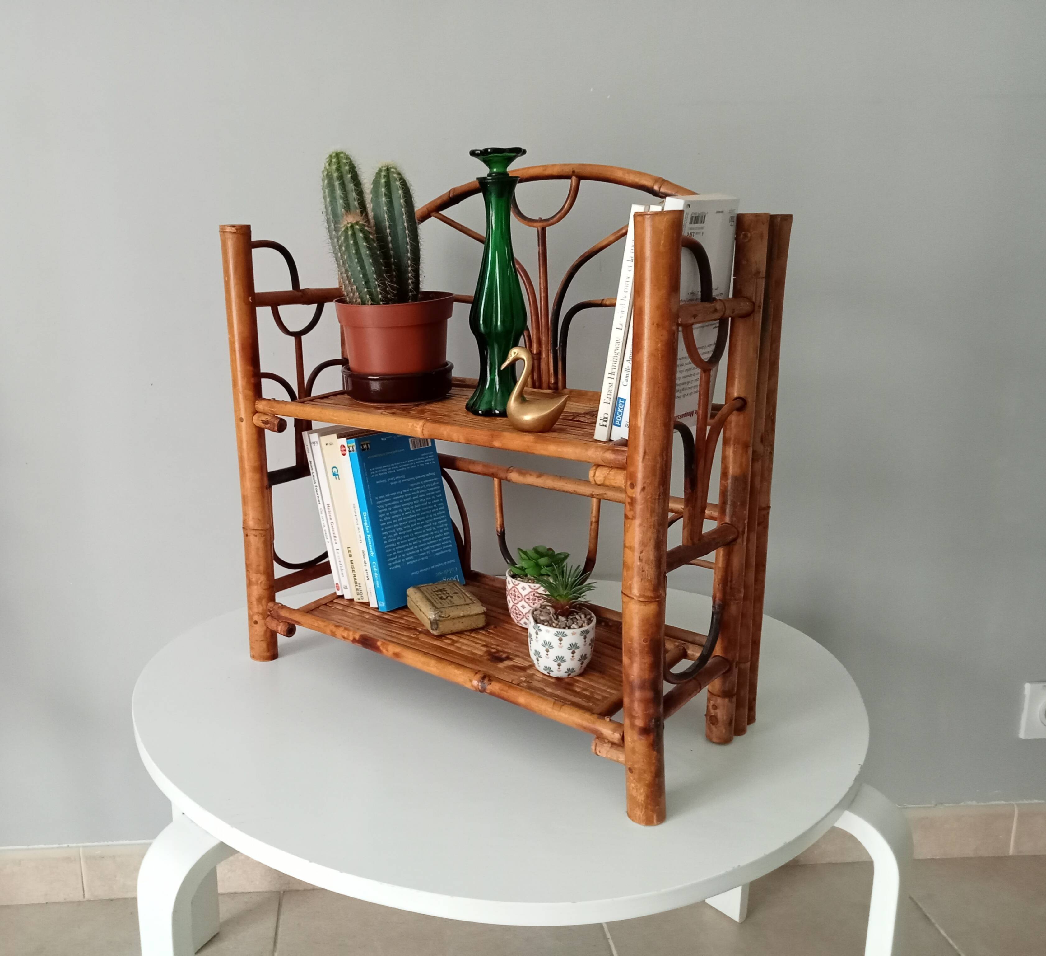 Vintage bamboo shelf 60s/70s