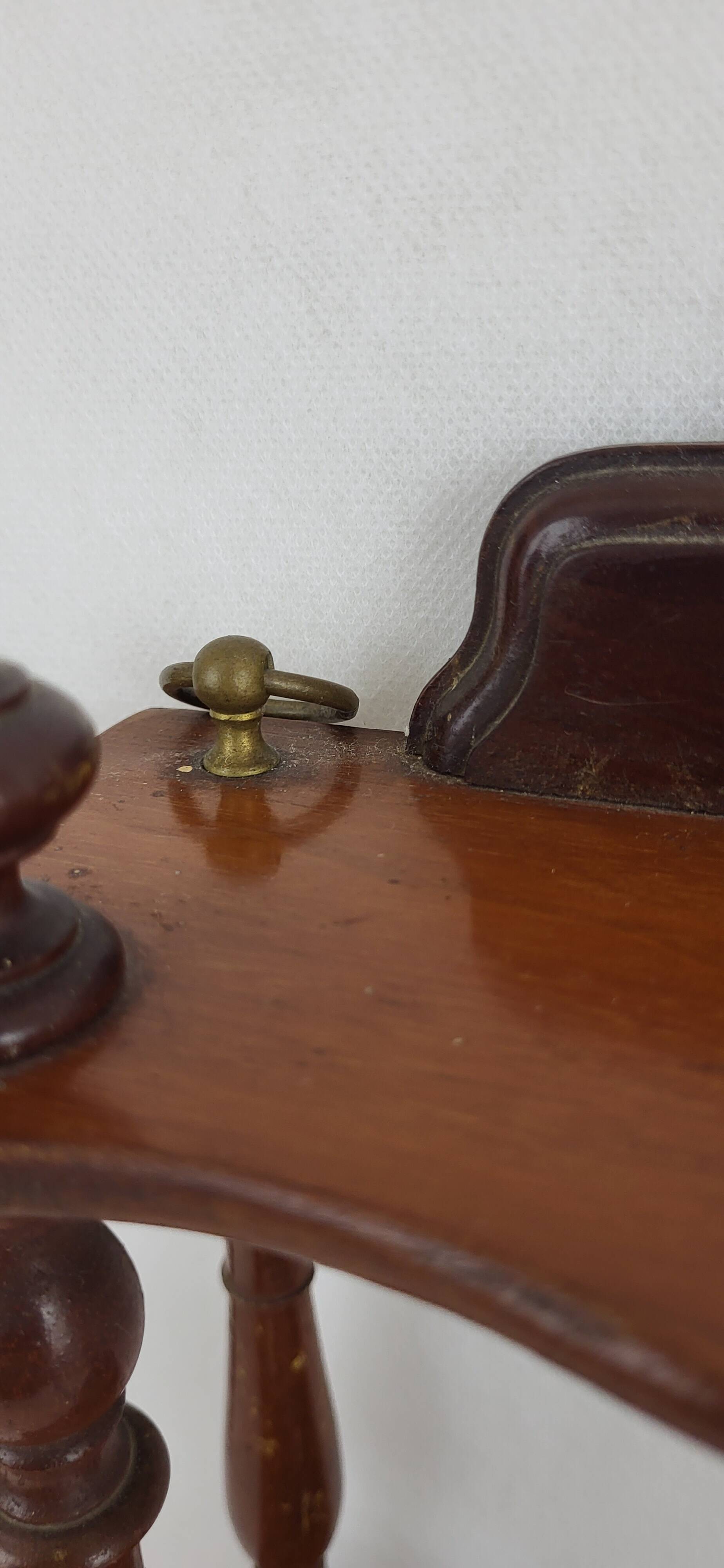 Napoleon III mahogany wall shelf