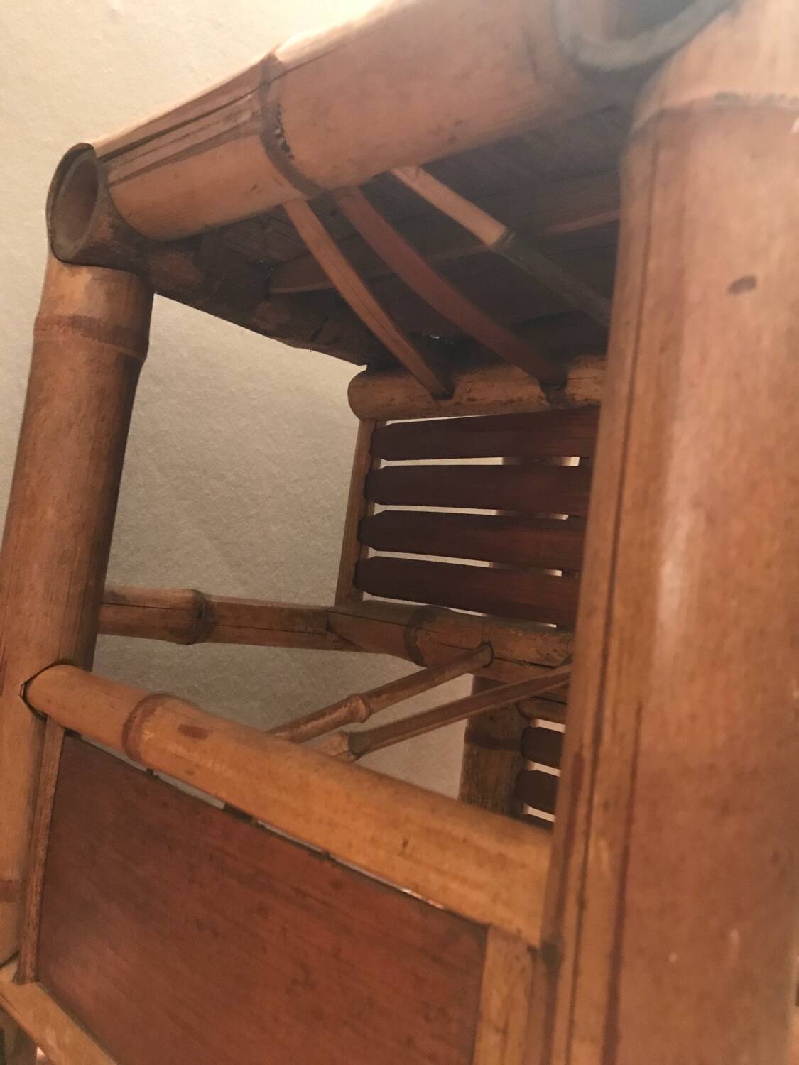 beau ancien tabouret bambou asiatique