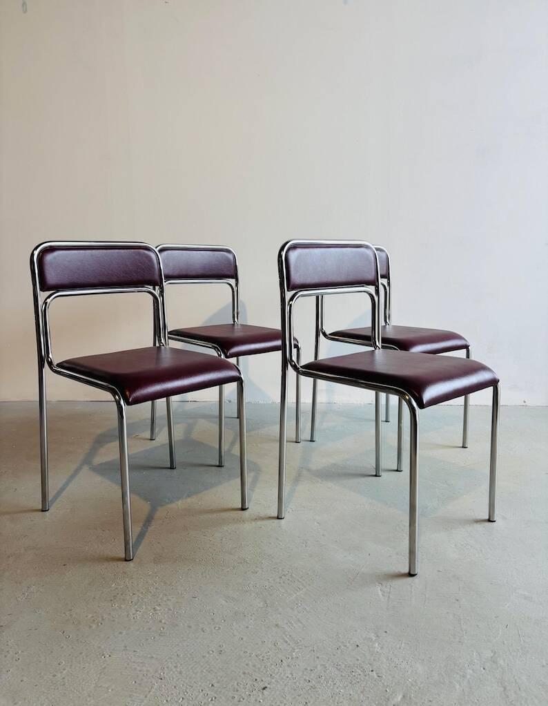 Chaise vintage bauhaus en chrome 90
