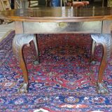 Nineteenth round table in carved mahogany with extension Ø 133 cm