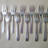 Box of 12 forks with silver metal cakes