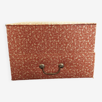 Vintage sewing box floral fabric compartments