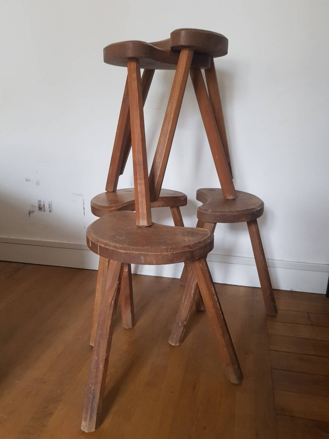 Set of 5 vintage tripods