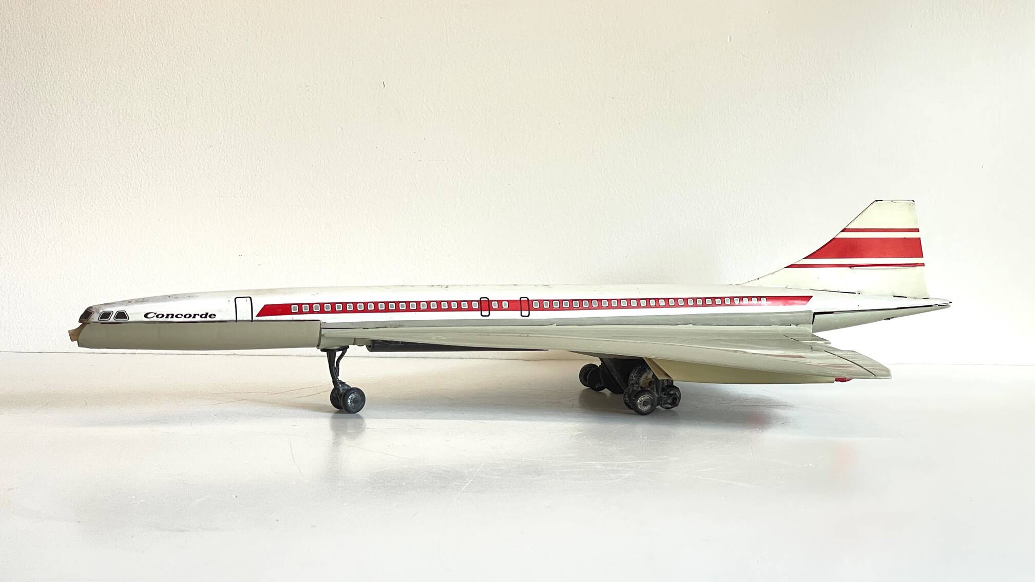 CONCORDE Plane Metal Toy JOUSTRA Vintage