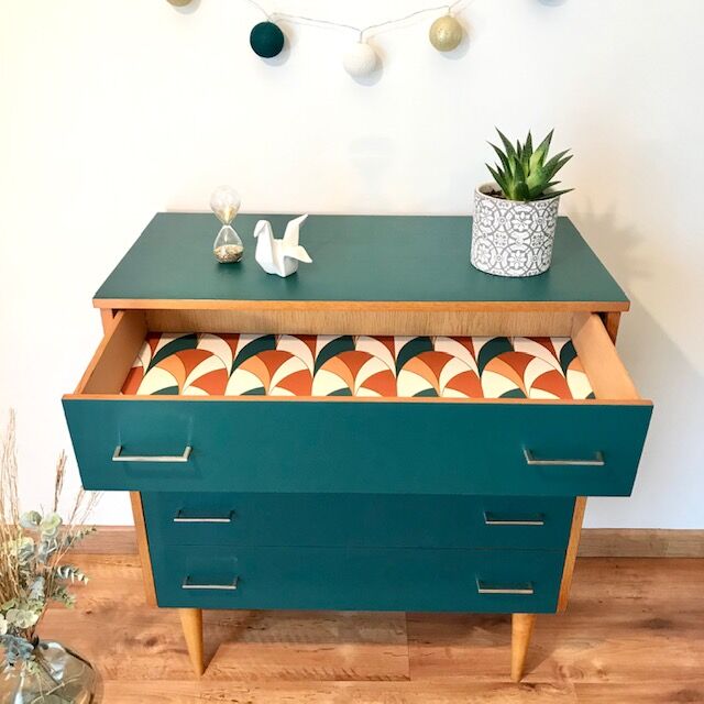 Vintage duck blue commodity