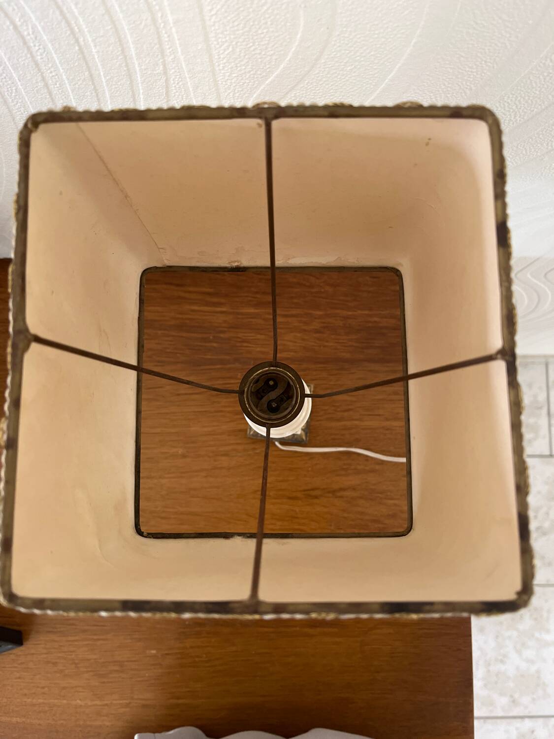 Vintage bedside lamp with marble base and gold metal