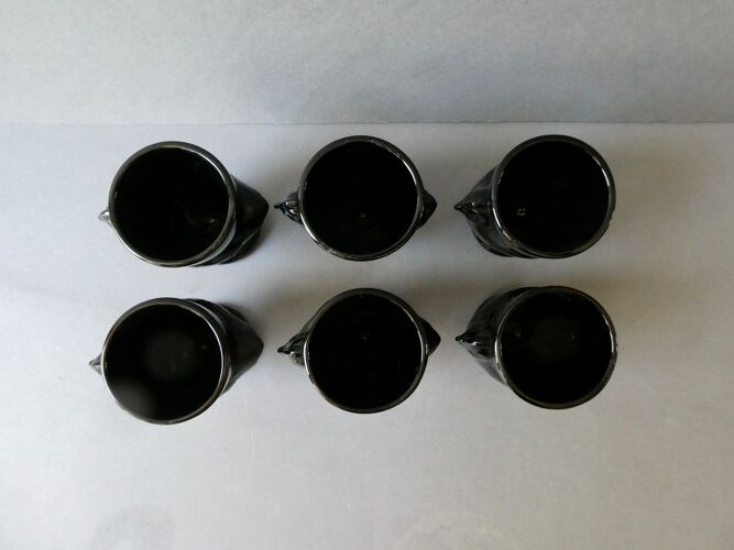 Lot de 6 coquetiers en verre opalin noir, France, années 70