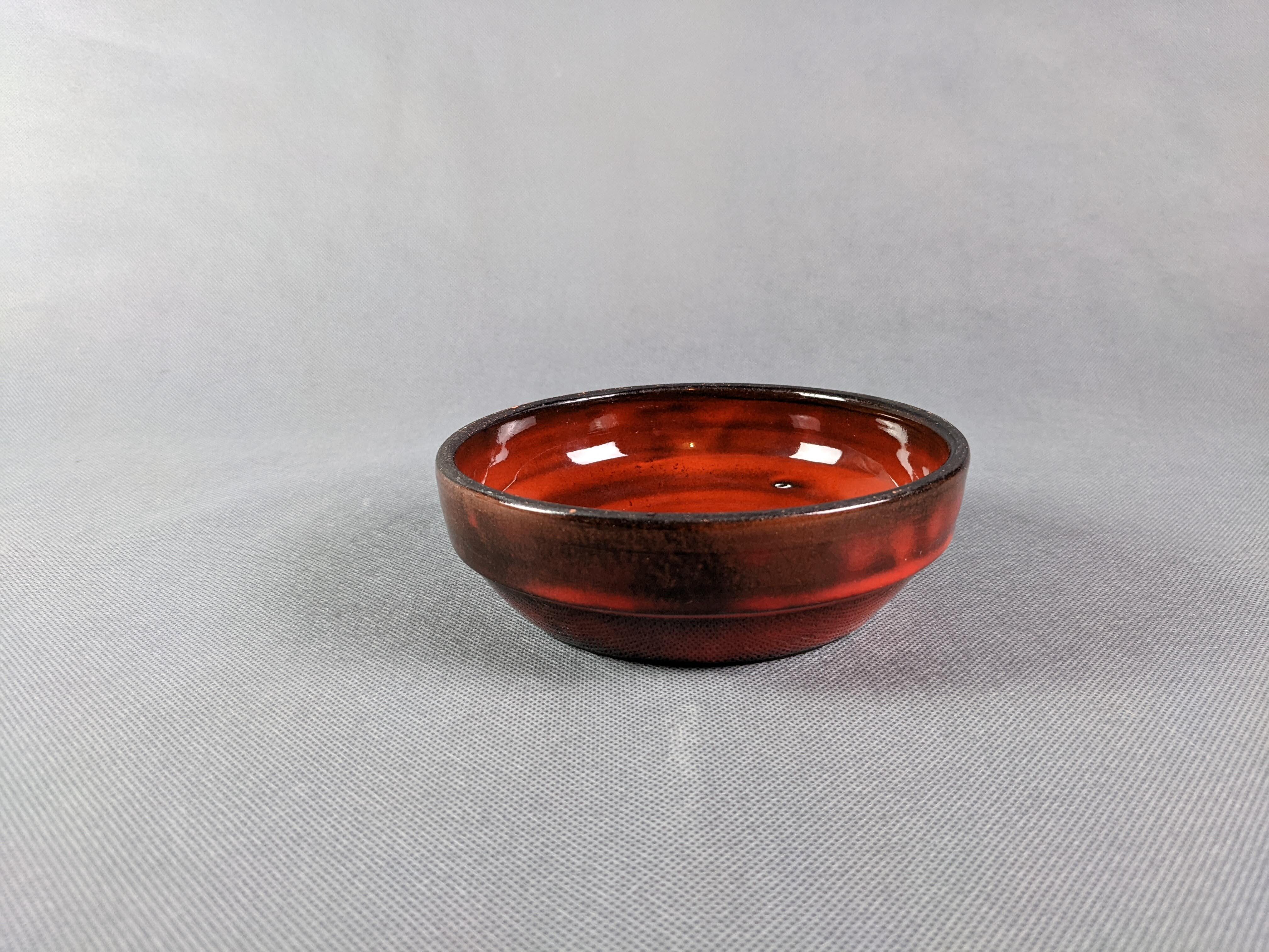 Gérard Hofmann Vallauris, manganese red cup, signed, 50s