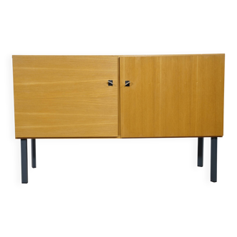 Mid-Century Design Vintage Sideboard with Metal Legs, 1960s