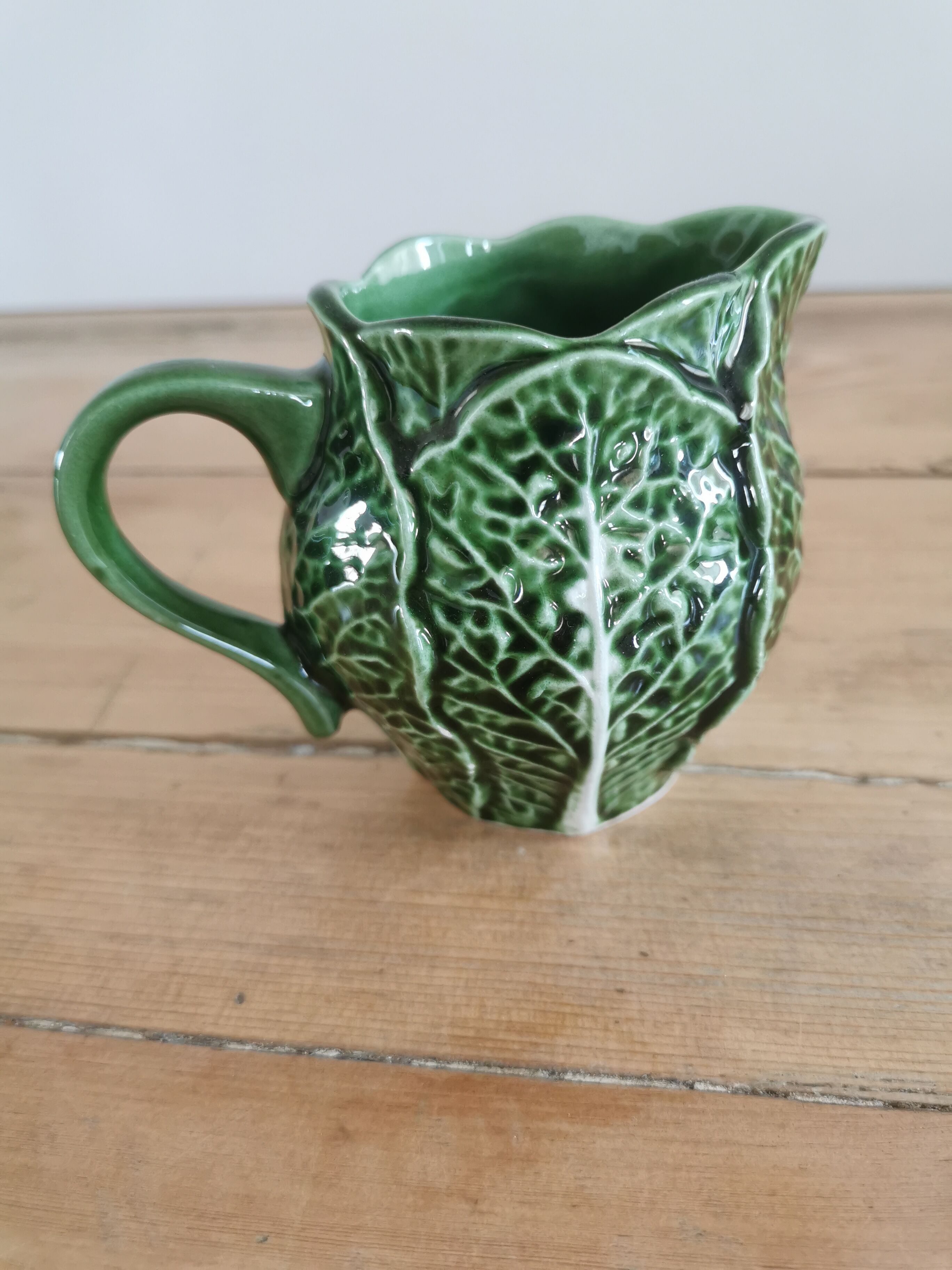 Cabbage coffee service in slurry