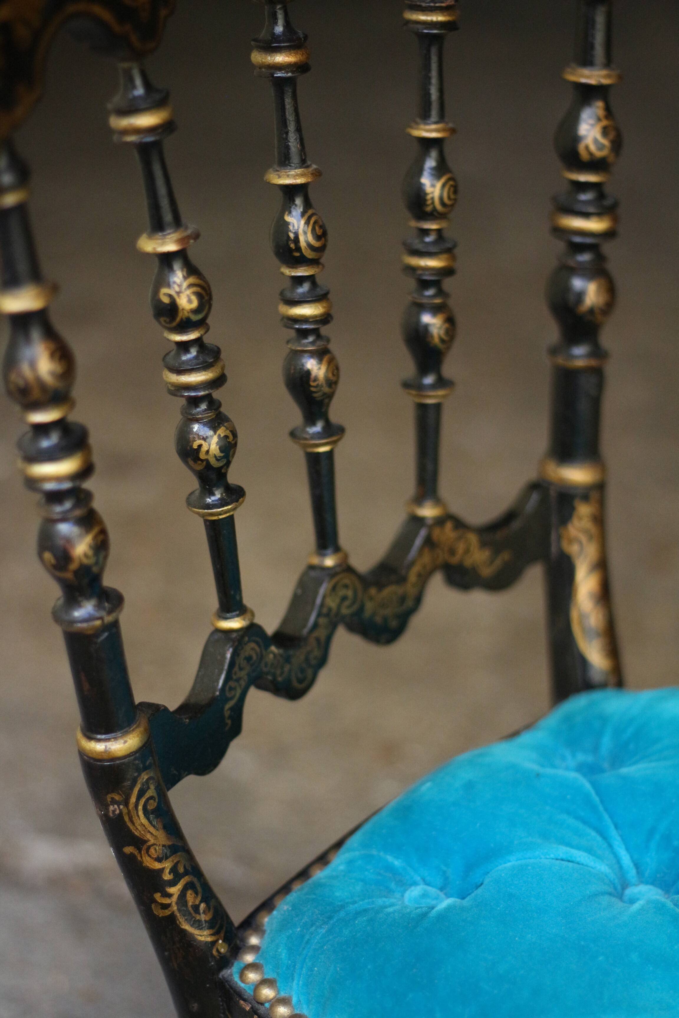 Adorable little chair from the Napoleon 3 period. Very good condition.