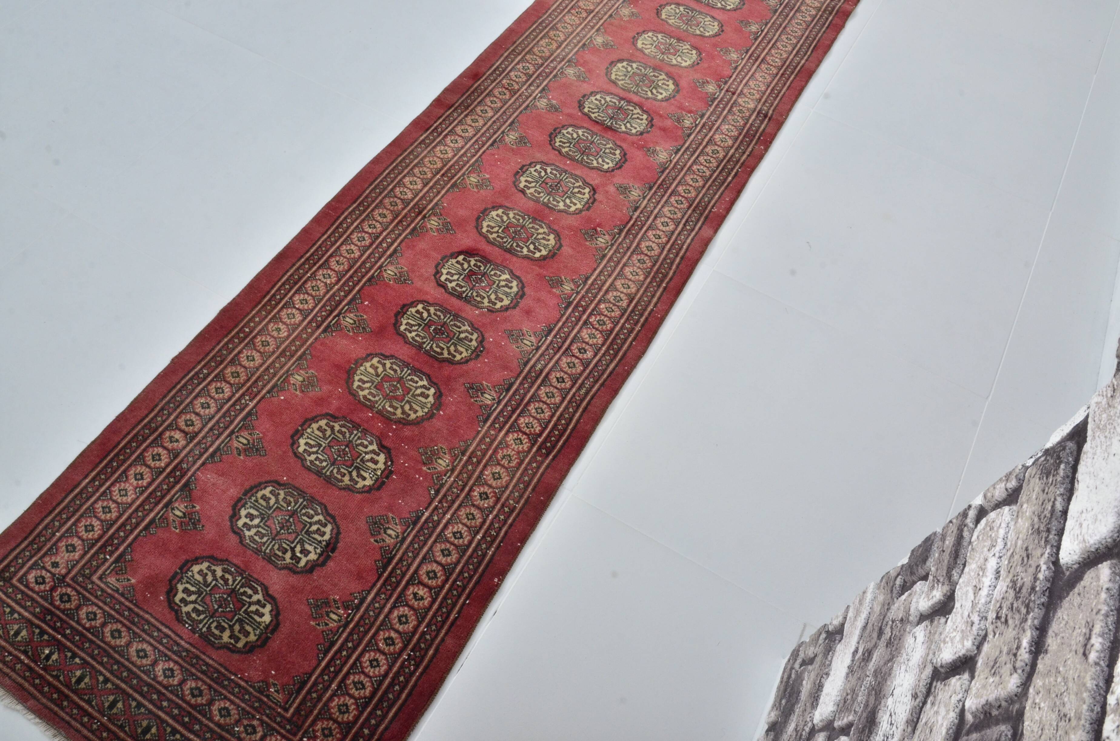 Tapis de couloir turc en laine rouge