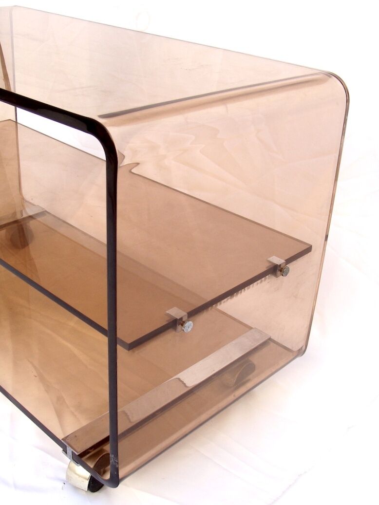 Plexiglas design rolling coffee table