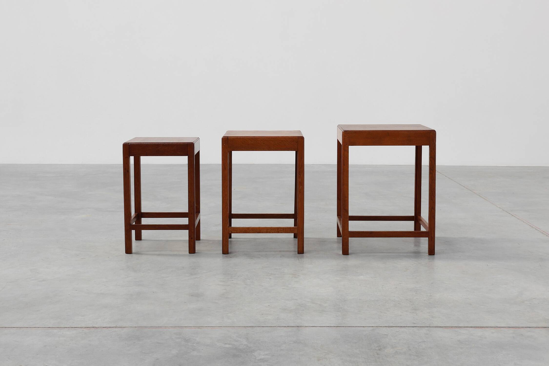 Set of 3 oak wood stacking tables in Art Deco style, France ca. 1925