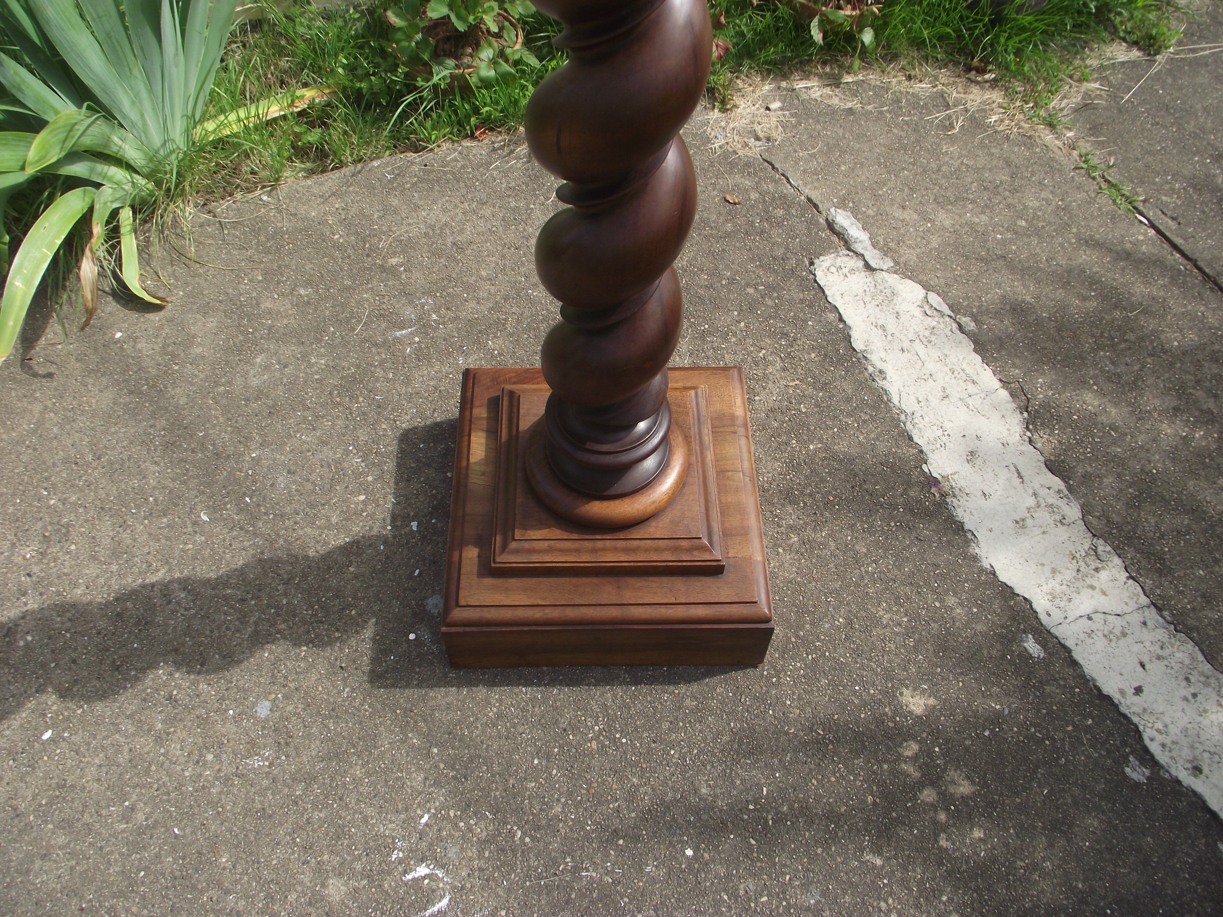 Solid walnut column late 19th early 20th