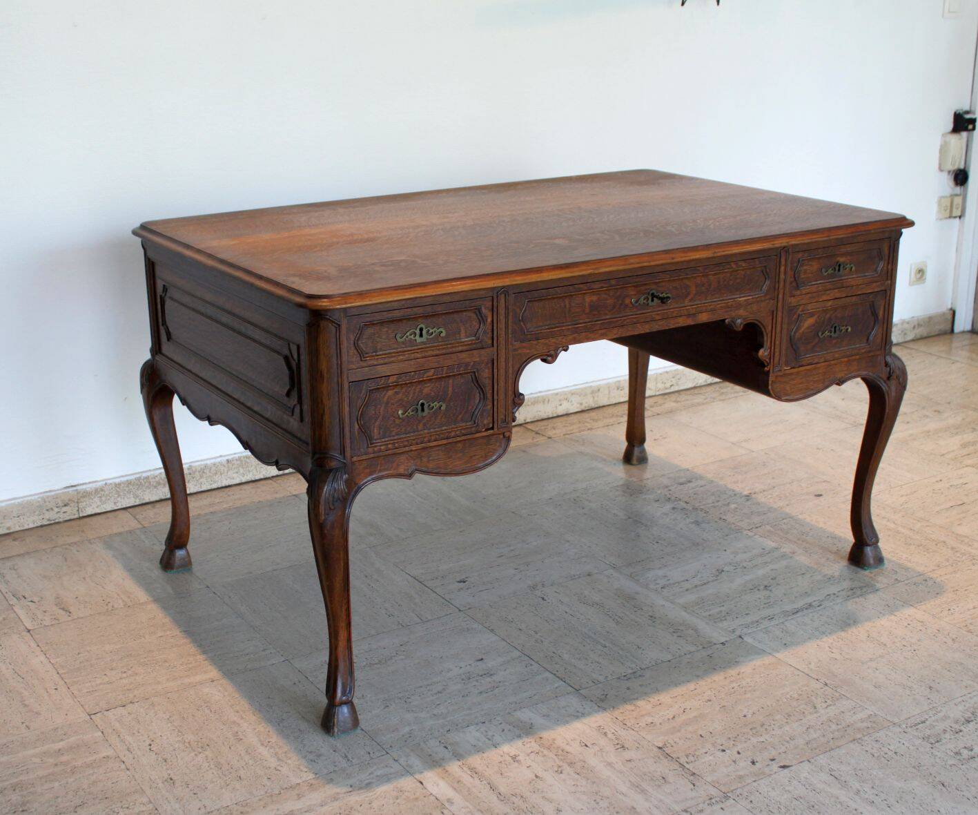 Double executive desk, Louis XV style