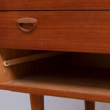 Scandinavian chest of drawers