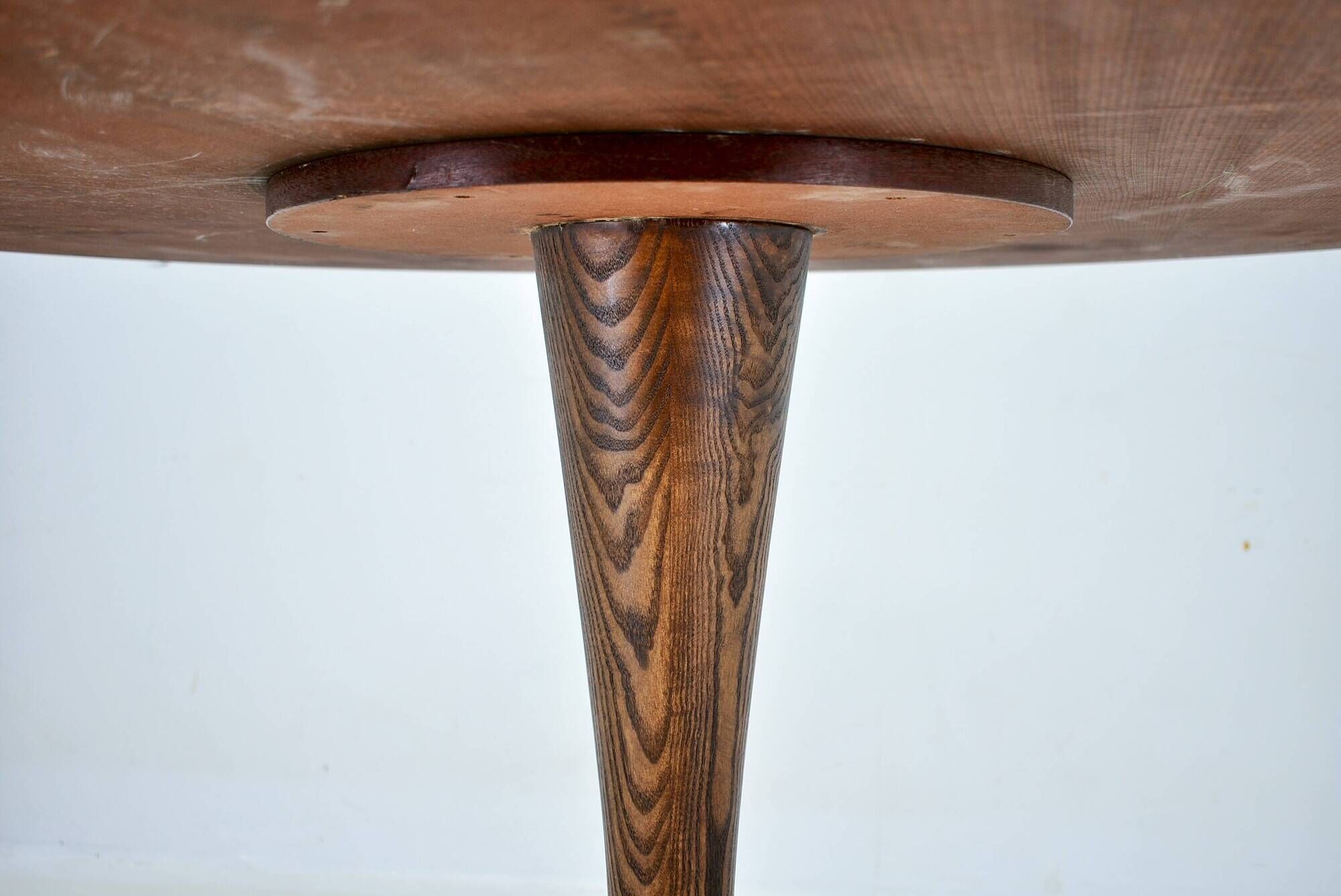 1969s Beech Round Dining Table, Czechoslovakia
