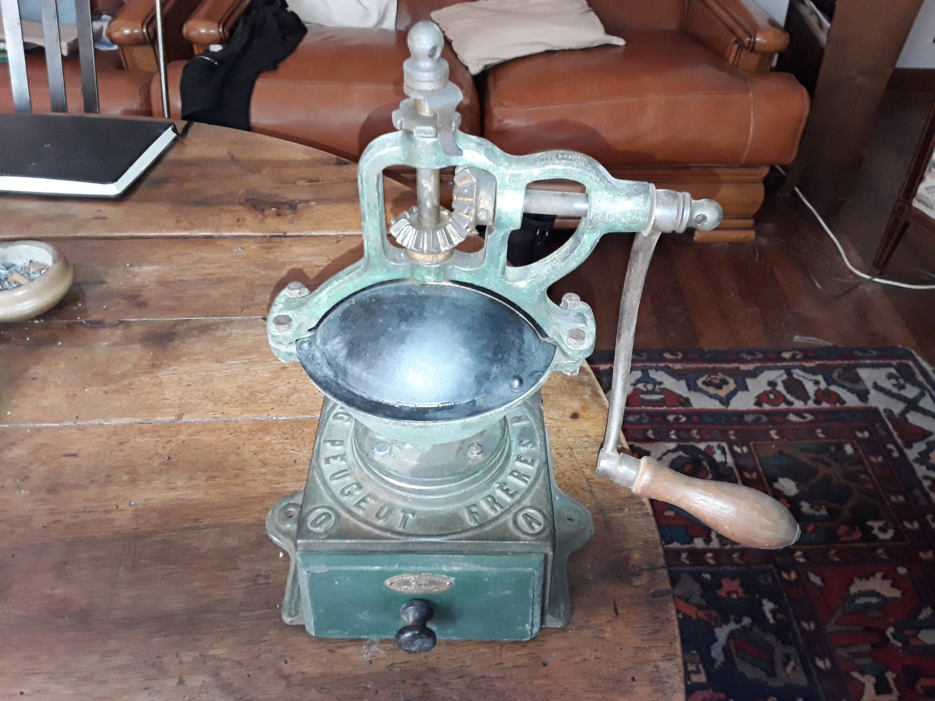 Peugeot Frères A0 coffee grinder
