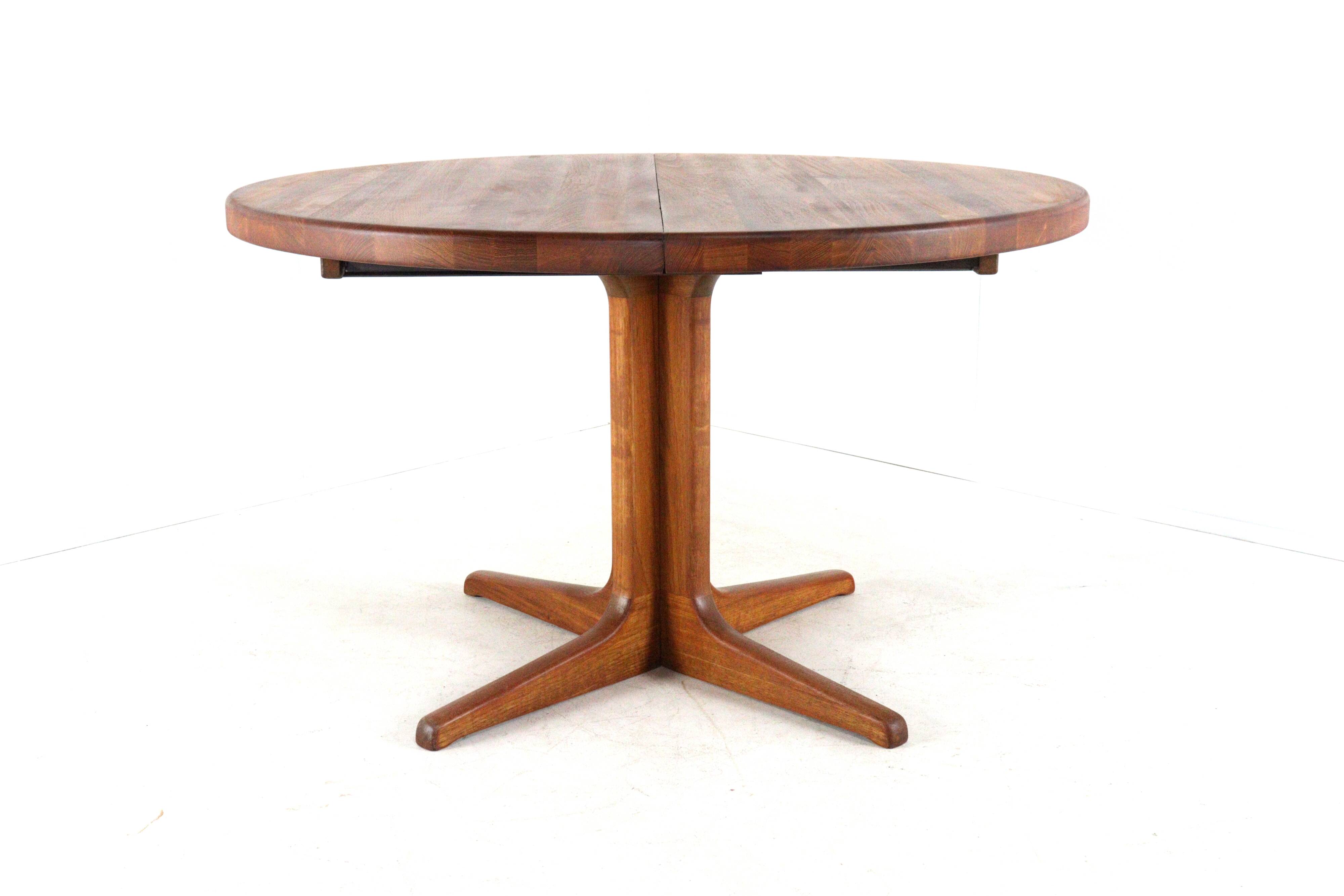 Table à manger extensible ronde 'Arden' 2x - teck - style mid-century moderne