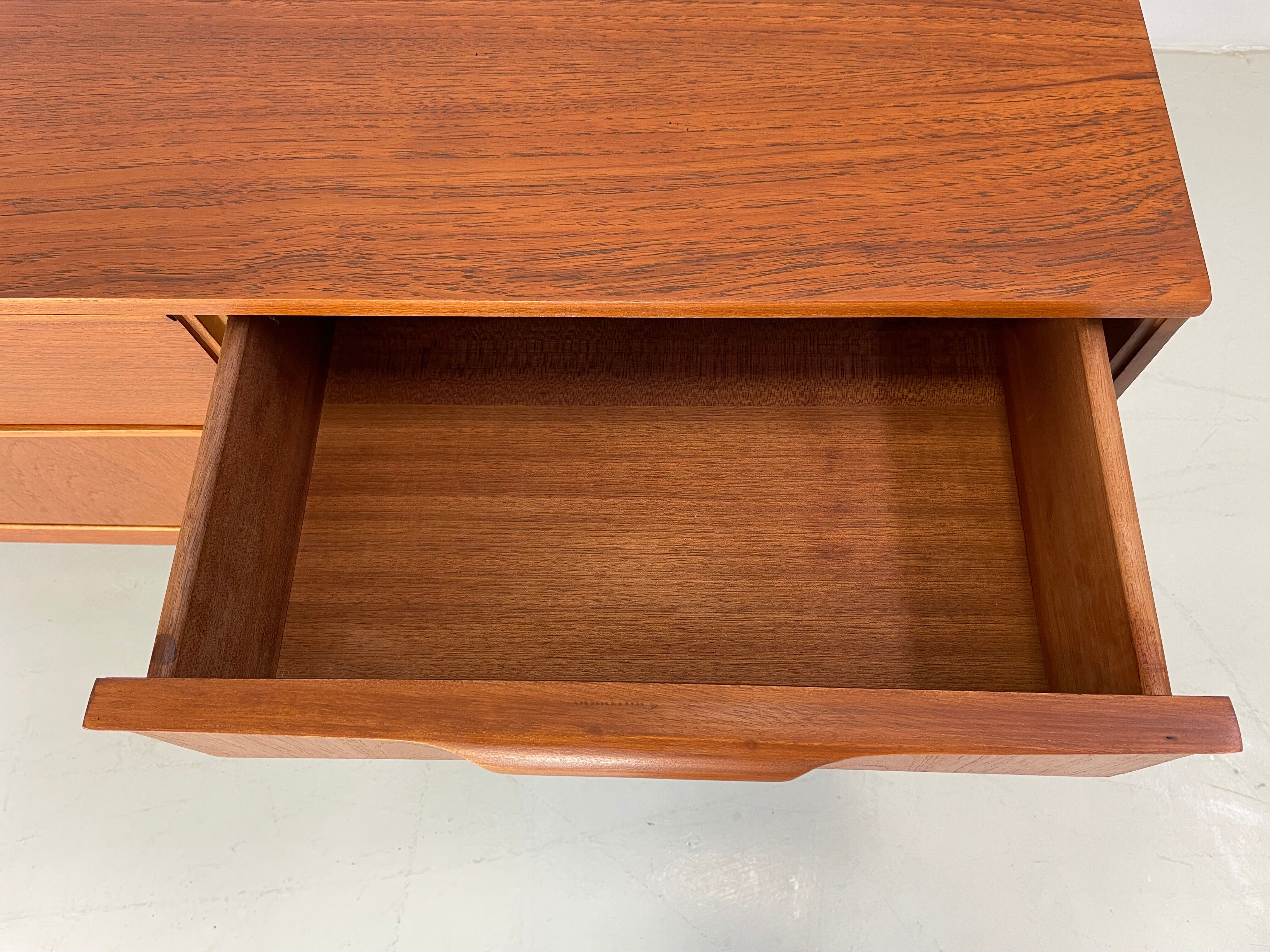 Vintage Austinsuite sideboard by Frank Guille