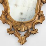 Paire de miroirs vénitiens en bois doré de style rococo, vers 1850, Italie
