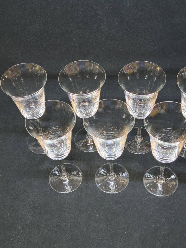 7 verres à pied en cristal fin à vin ou eau - Baccarat ou Saint louis