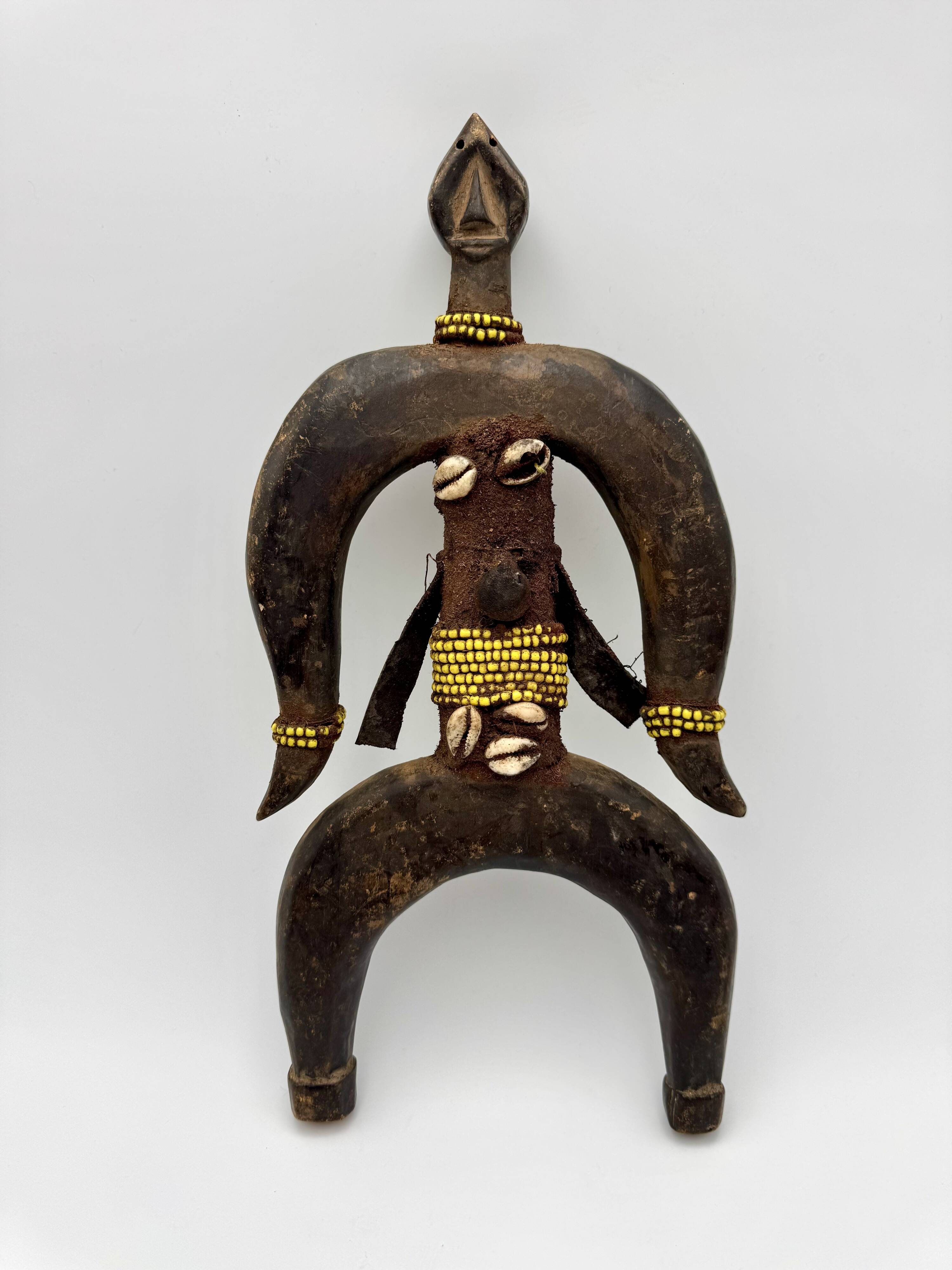 Poupée Namji ancienne – Art tribal africain – Statuette rituelle, Cameroun