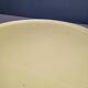 Grand plat en porcelaine jaune estampillé fg val d'or