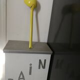 Louche émaillée jaune vintage