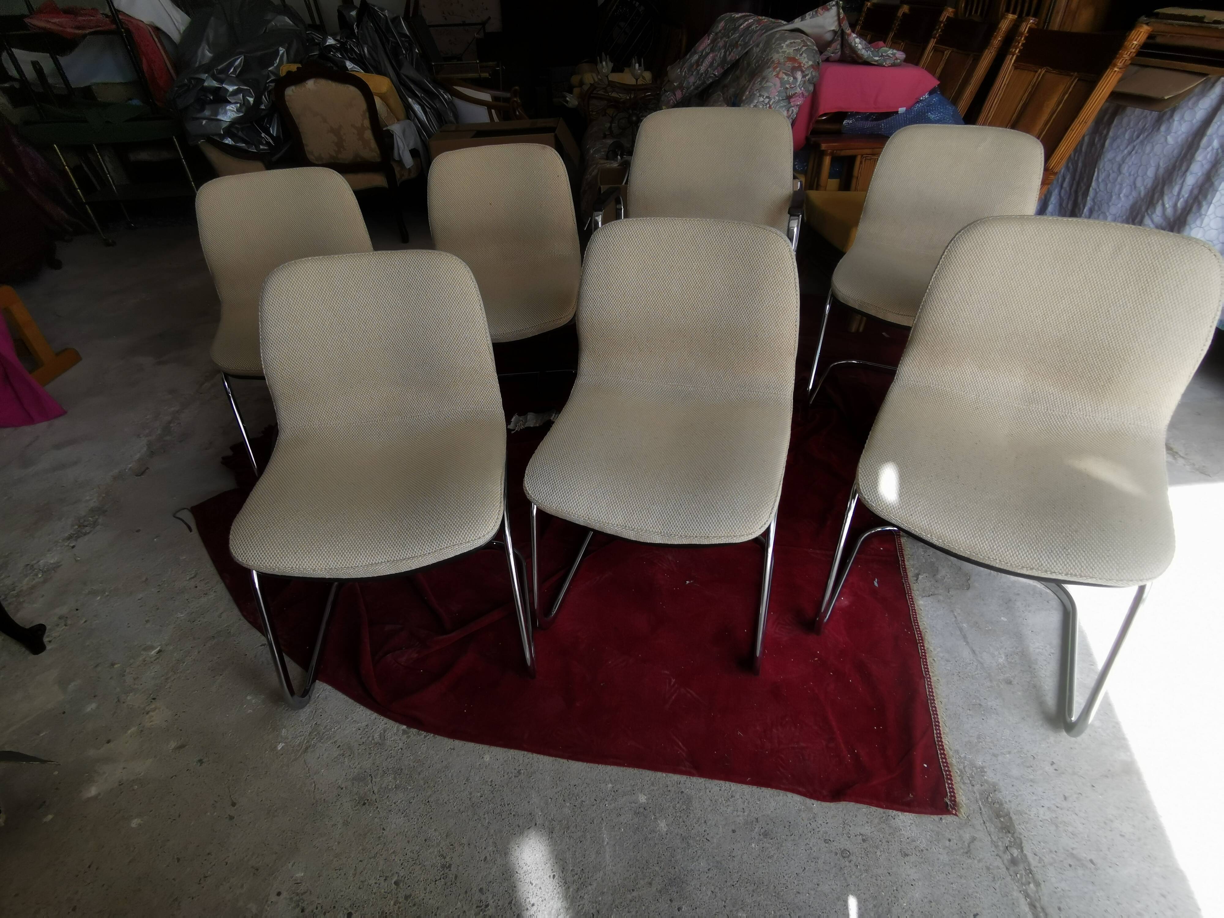 Ensemble de 6 chaises plus 1 fauteuil strafor année 70