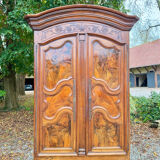Large gendarme hat cabinet in walnut from the louis period
