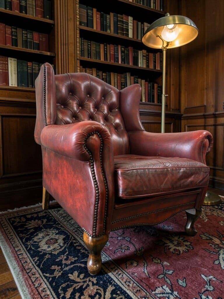 Vintage Chesterfield armchair in Oxford Blood leather / single seat