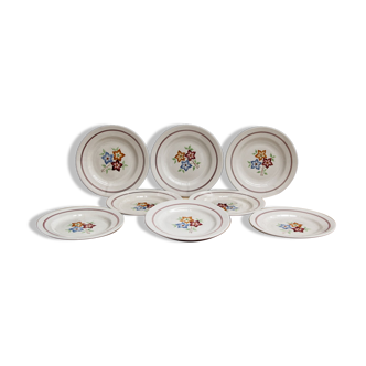 Lot of dessert plates in faience - Mill of Wolves - The Hive