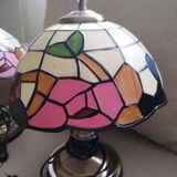 2 Tiffany-style touch-sensitive table lamps