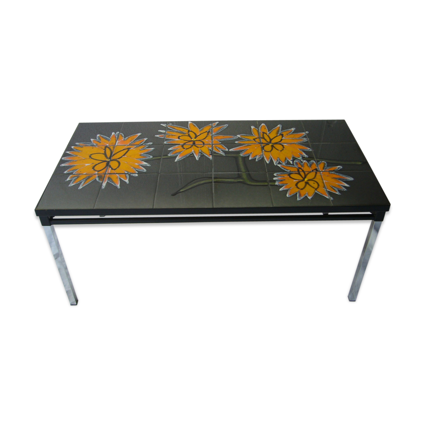 Low table tray vintage ceramic flowers