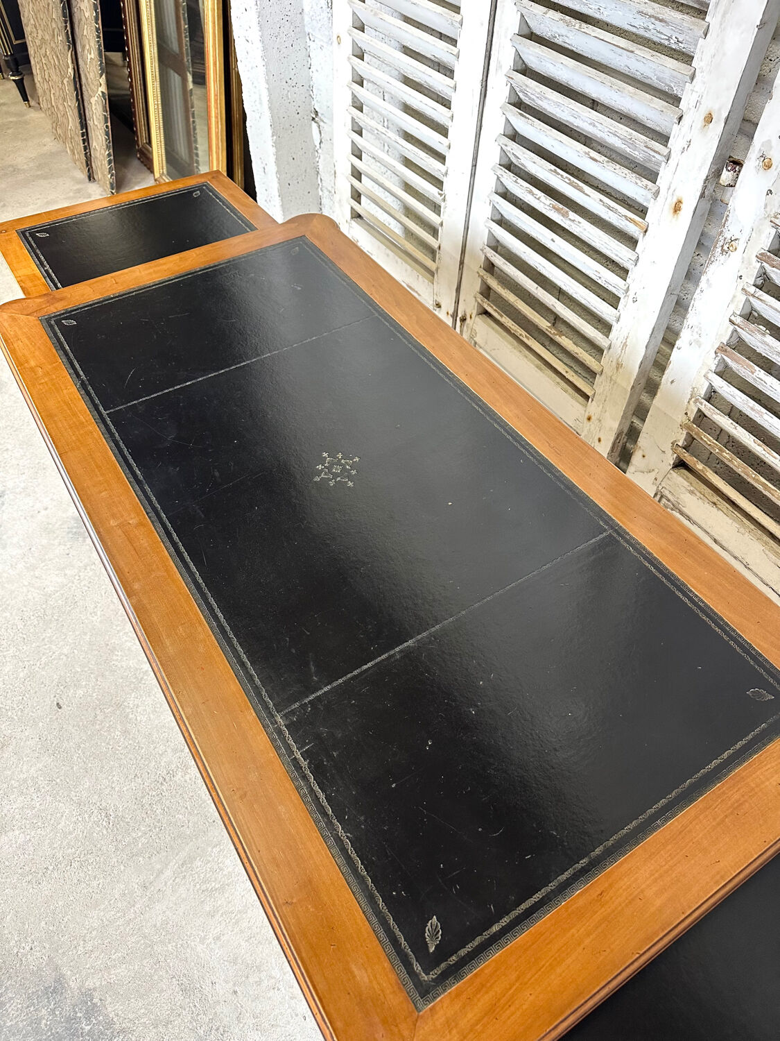 Louis XVI cherry style desk